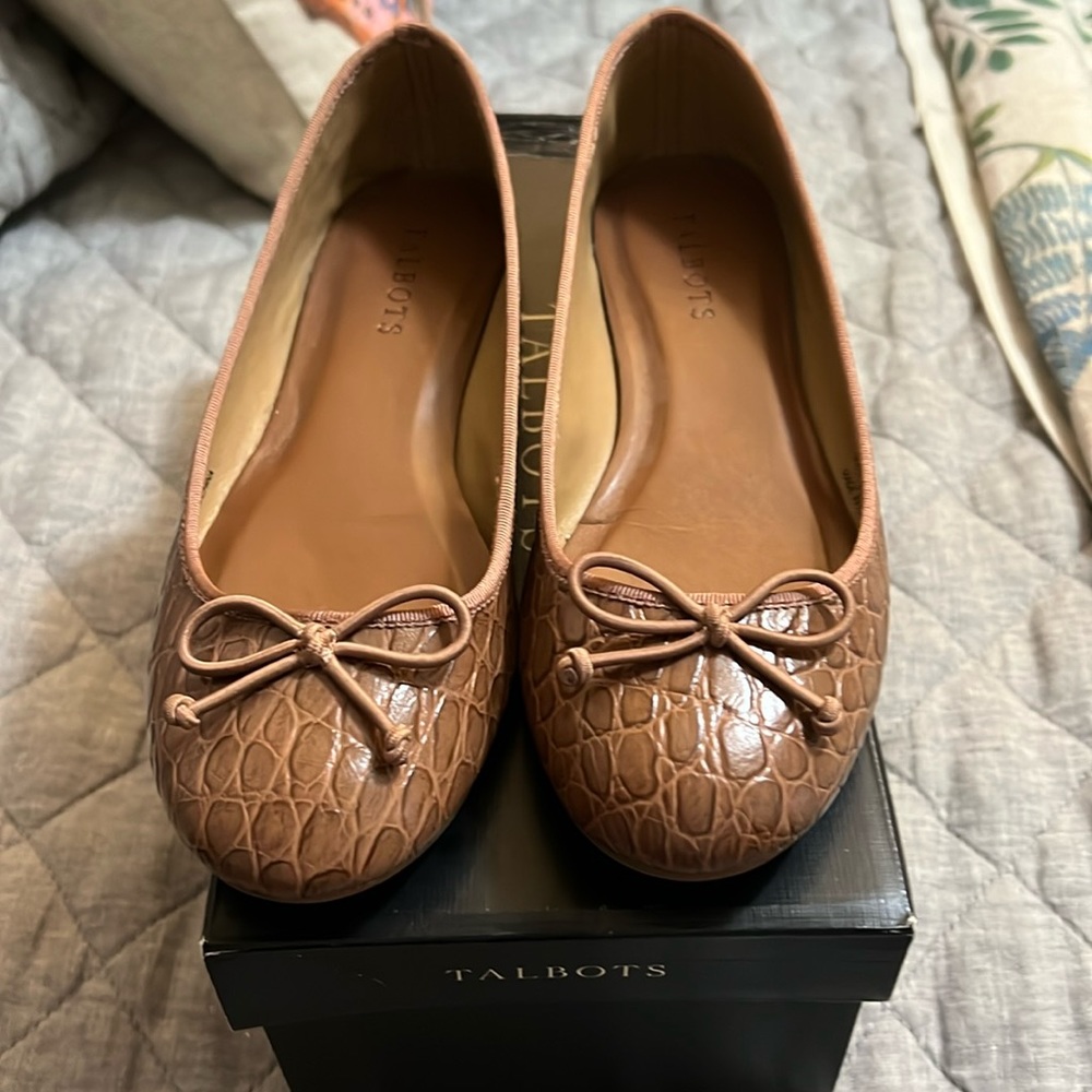 Talbot’s tan flats